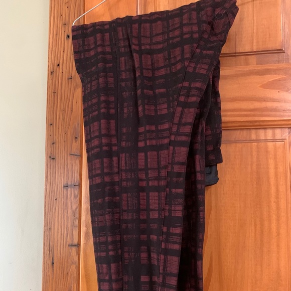 Lysse Suzie Classic Printed Leggings - Picture 2 of 2